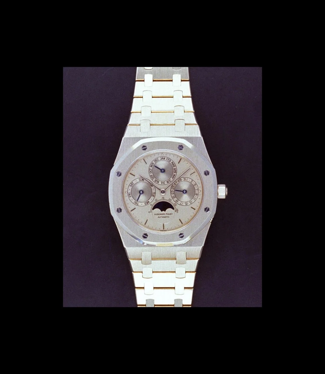 25554、最初のロイヤル オーク パーペチュアルカレンダー - Audemars