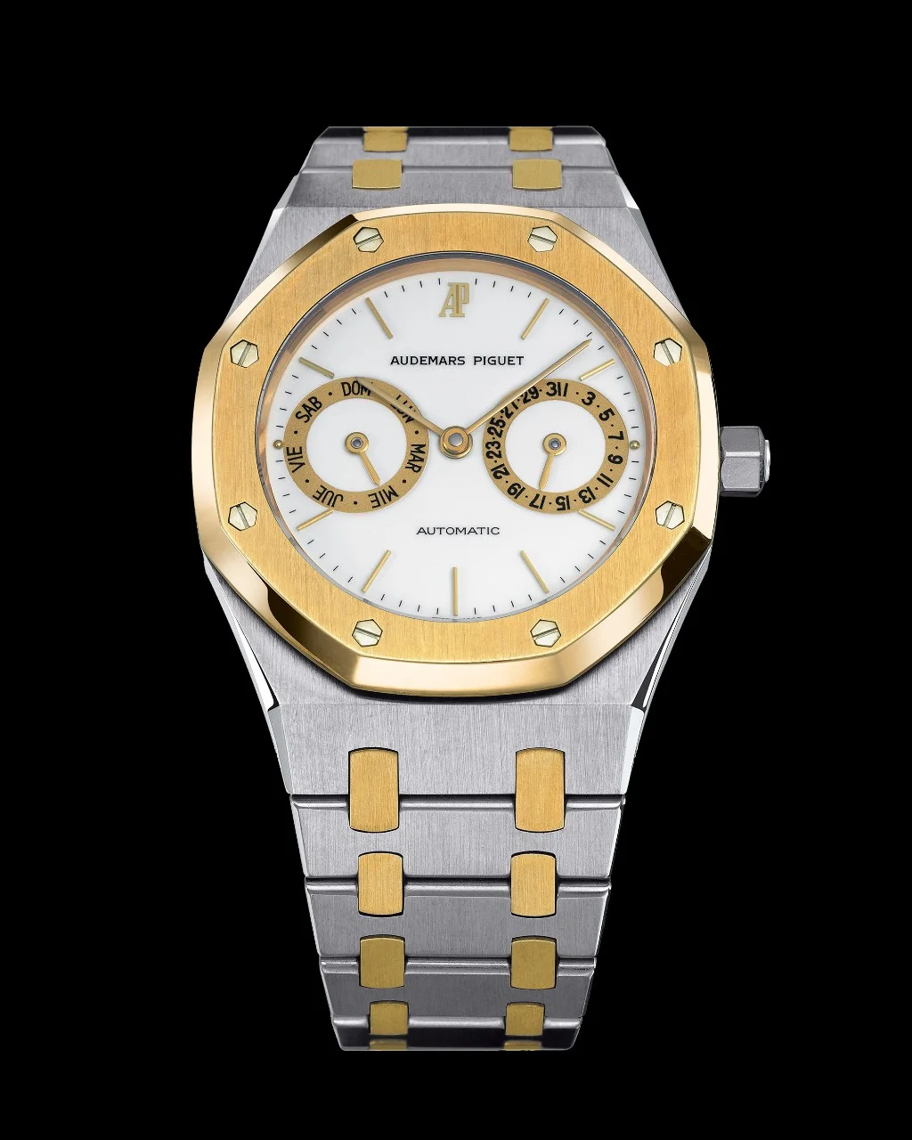 Close up of the Royal Oak wristwatch, reference 25572SA, 1983