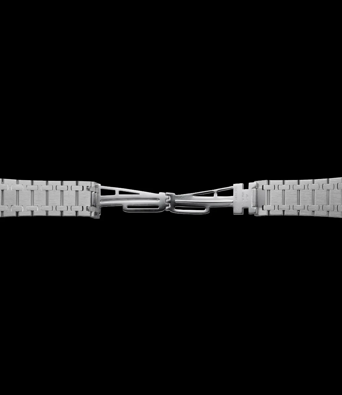 Close up of the folding clasp of the Royal Oak wristwatch, reference 15202ST, 2002