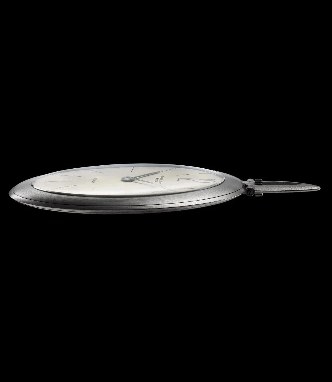 1952. Pocket watch equipped with the world's thinnest calibre.
