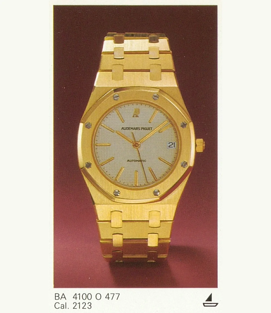 Catalogue photograph “BA 4100 O 477”: yellow-gold case and bracelet with white/silver dial, gold batons and centre seconds. · Photo: Audemars Piguet · Licence pending · Source: https://apchronicles.audemarspiguet.com/en/model/4100